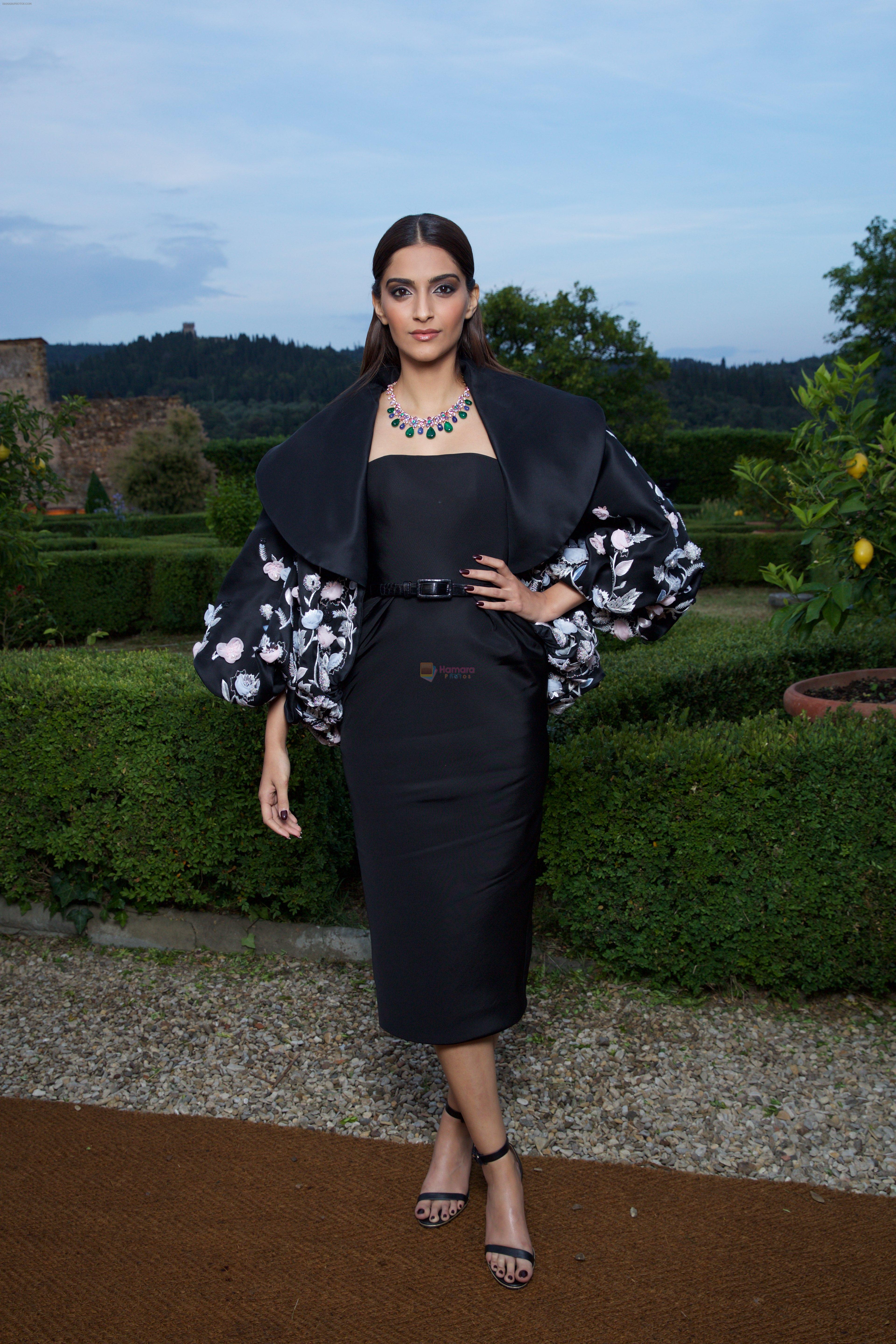 Sonam kapoor bulgari cheap